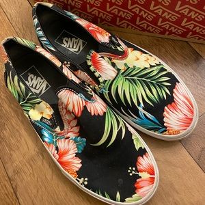 Hawaiian Floral Slip-On Vans